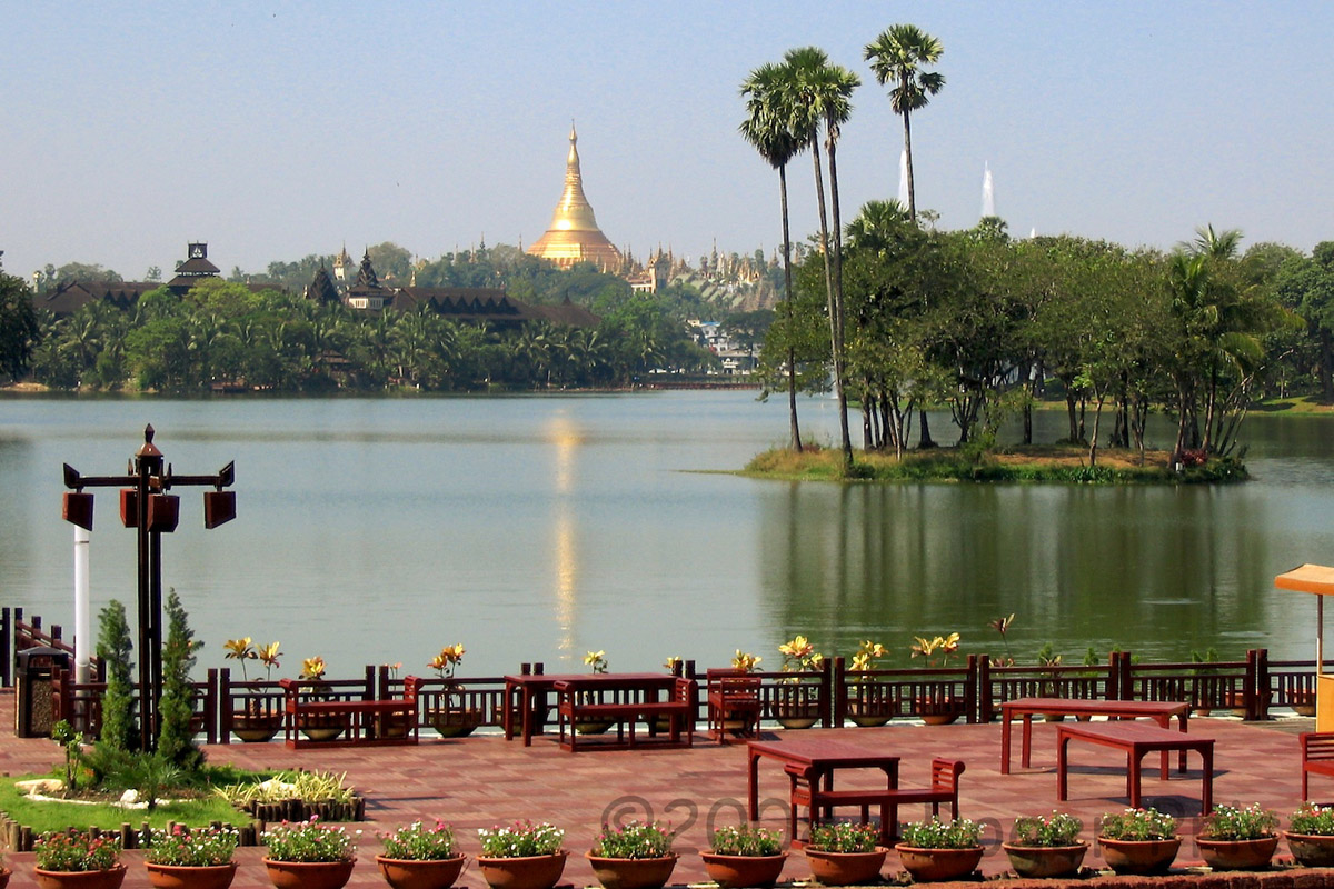 Kandawgyi lake - Yangon